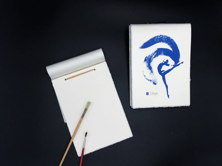 Dancing Brush - Blue Majorelle